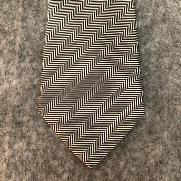 Cedarwood State Men’s Necktie - Picture 2 of 4